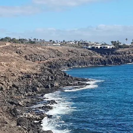 Lanzarote Harbour View Apartment Tias
