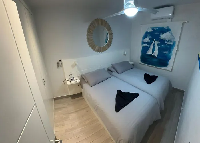 Harbour View Suite Lanzarote 蒂亚斯