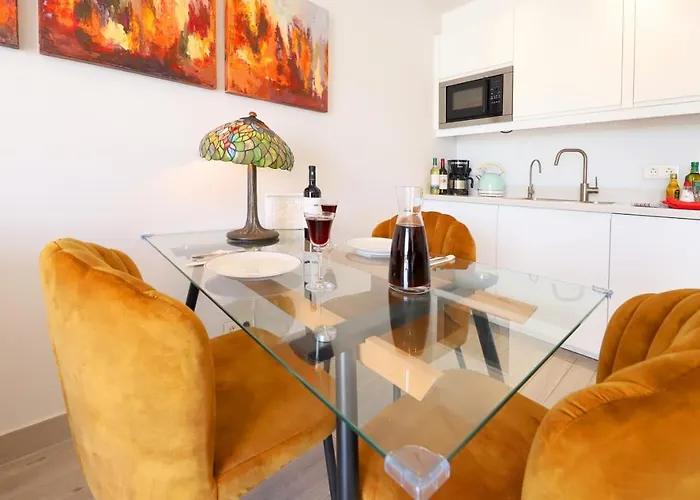 Lanzarote Harbour View * Tías